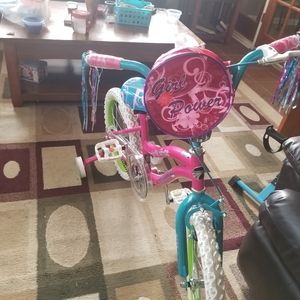 Girls bike